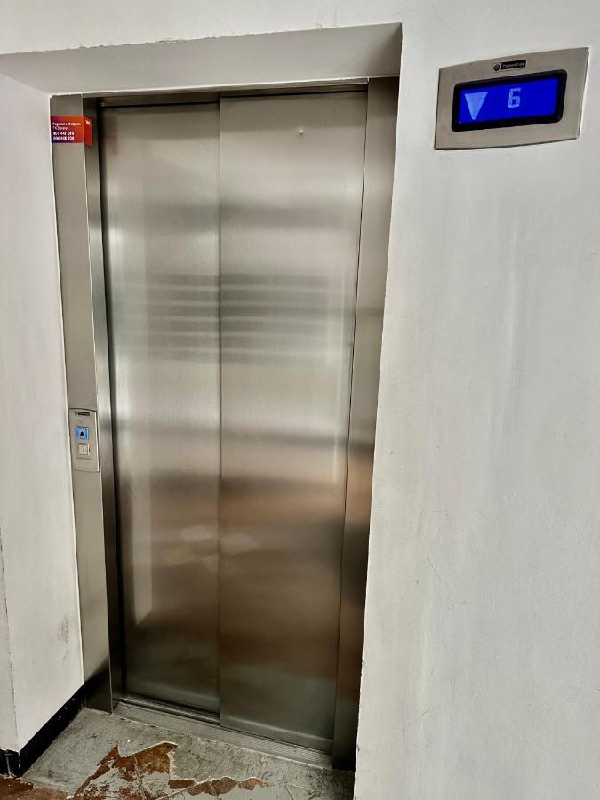 Apartamento Super Beauty Metro Wifi 65'Tv Netflix Hbo Appletv+ Varsovia Exterior foto